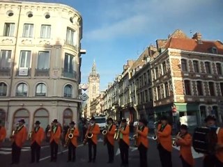 SAX A FOND : Les Gendarmes avec vue sur le Beffroi ...