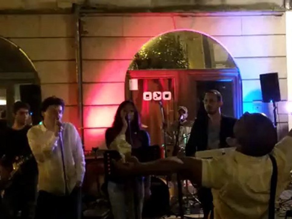 2012-06-21-23h31 Boys dont cry