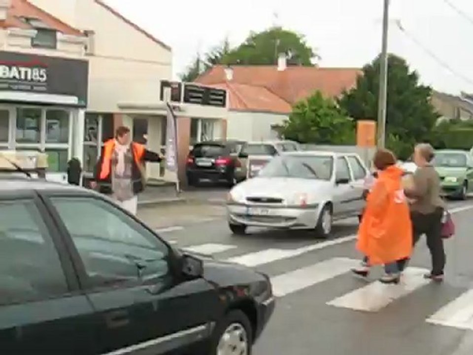 manif CFDT a Pornic pour la sécurité des agents,des usagers de pole emploi et des usagers de la route