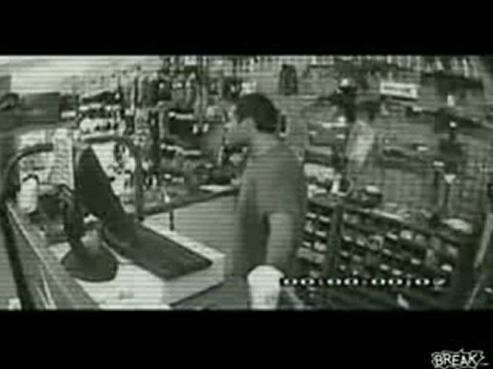 Hund überrascht räuber