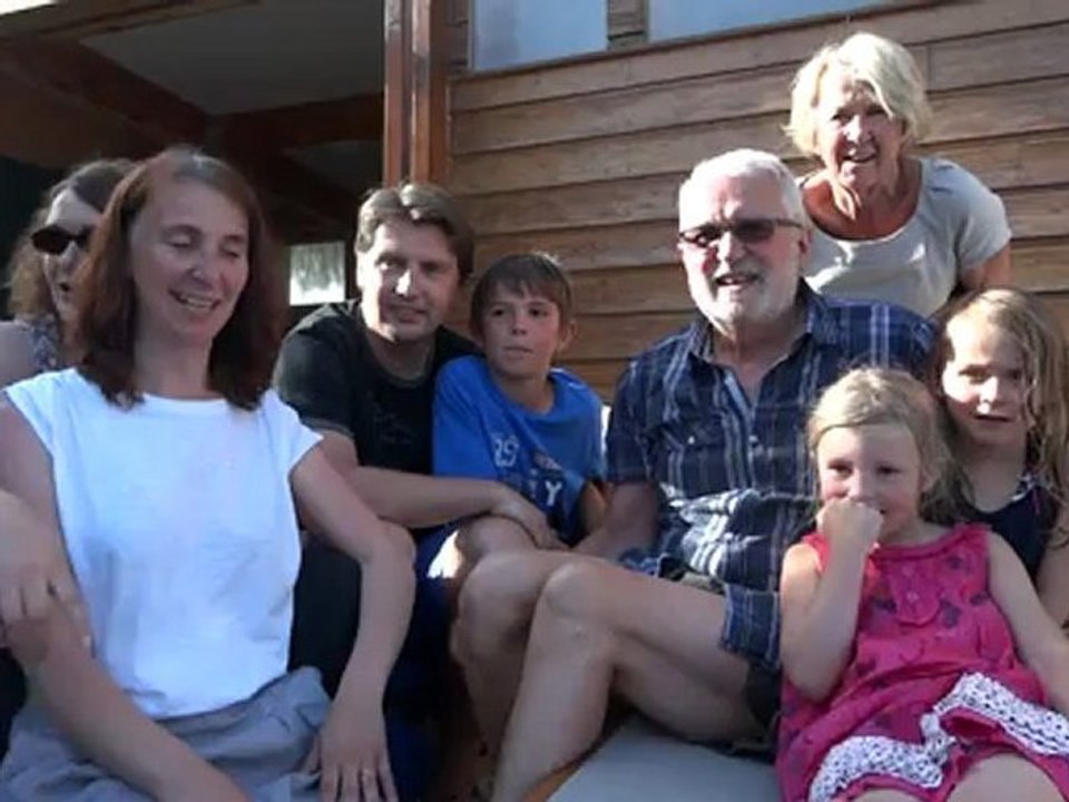 Le coucou de la famille PELOS