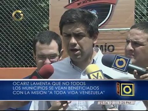 Ocariz invita a los jóvenes de Sucre a inscribirse en Plan de becas Supérate y Progresa
