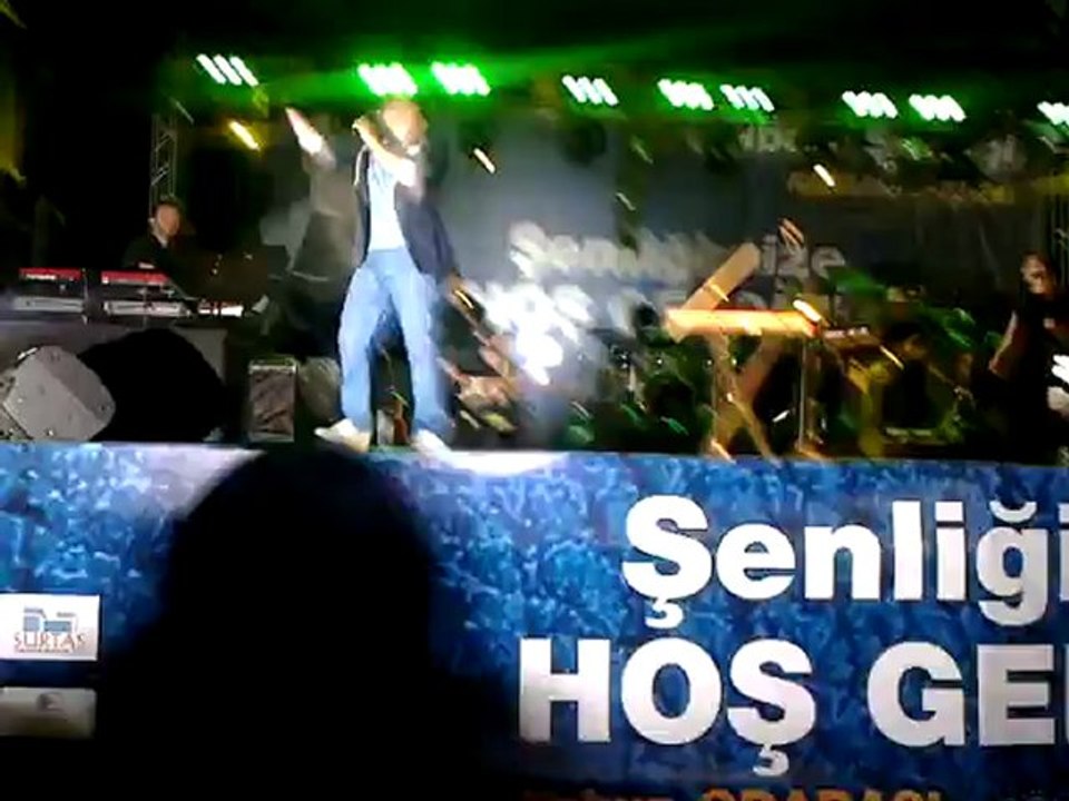 Mustafa Ceceli Ankara gölbaşı Şenliği Konseri-1