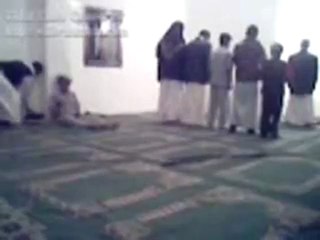 Funny Arabs ruin prayer