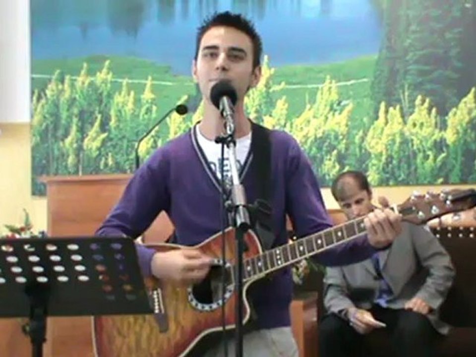 ROBERT (E mult prea scumpă viaţa asta)