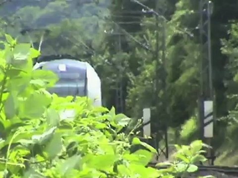 Dampflok 03 1010 und viel regulärer Eisenbahnverkehr zwischen Sinzig, Bad Breisig und Neuwied