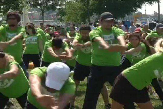 Milli atlet Nevin Yanıt'a ''12.59'' desteği