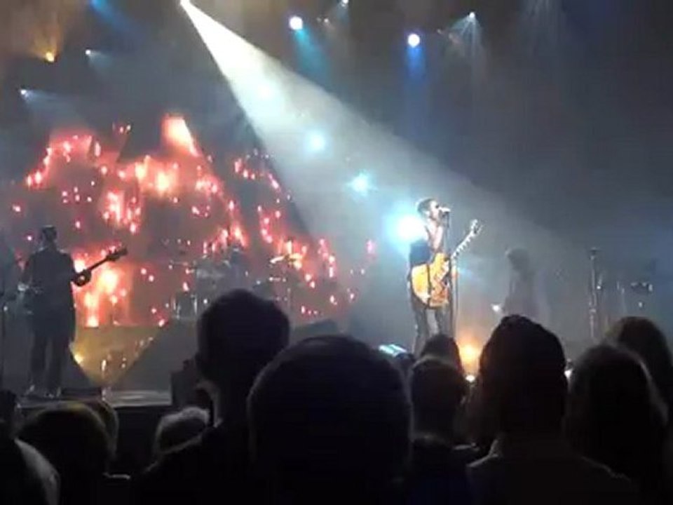 LENNY KRAVITZ ( It Ain't Over 'Til It's Over )