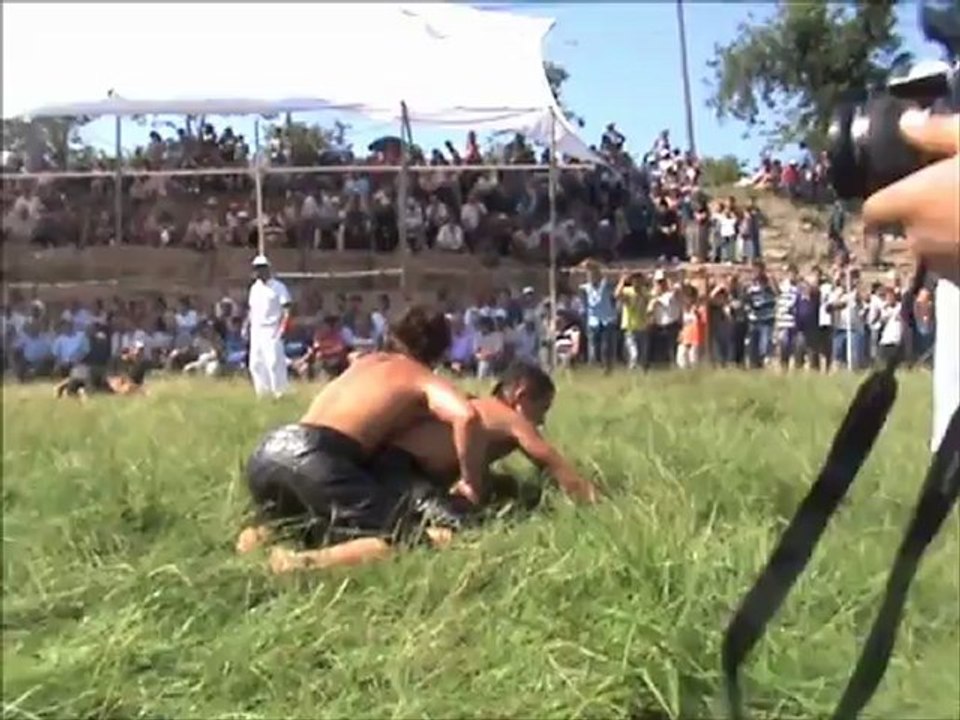çatak köyü güreşleri 2012