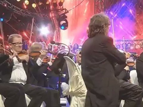 Final VIOLON SUR LE SABLE 2011 French Can Can