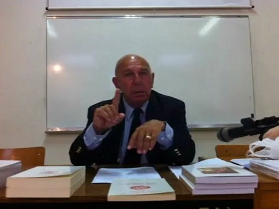 Philippe Ploncard d'Assac - La trahison des "biens-pensants" (partie1)