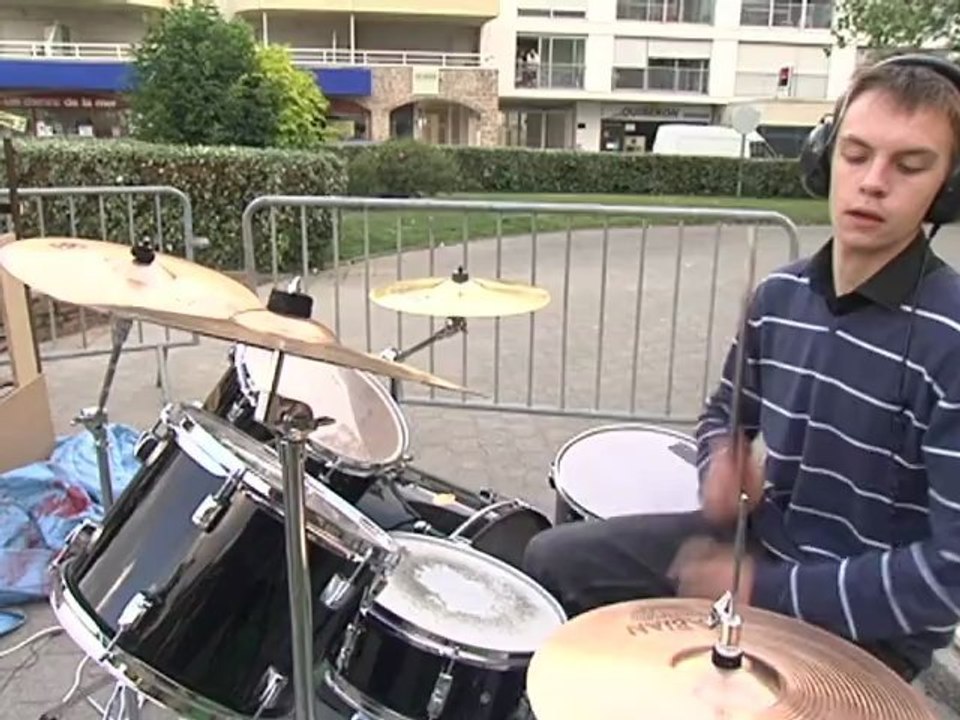 Quiberon   | Elliott et sa Batterie  | TV Quiberon 24/7