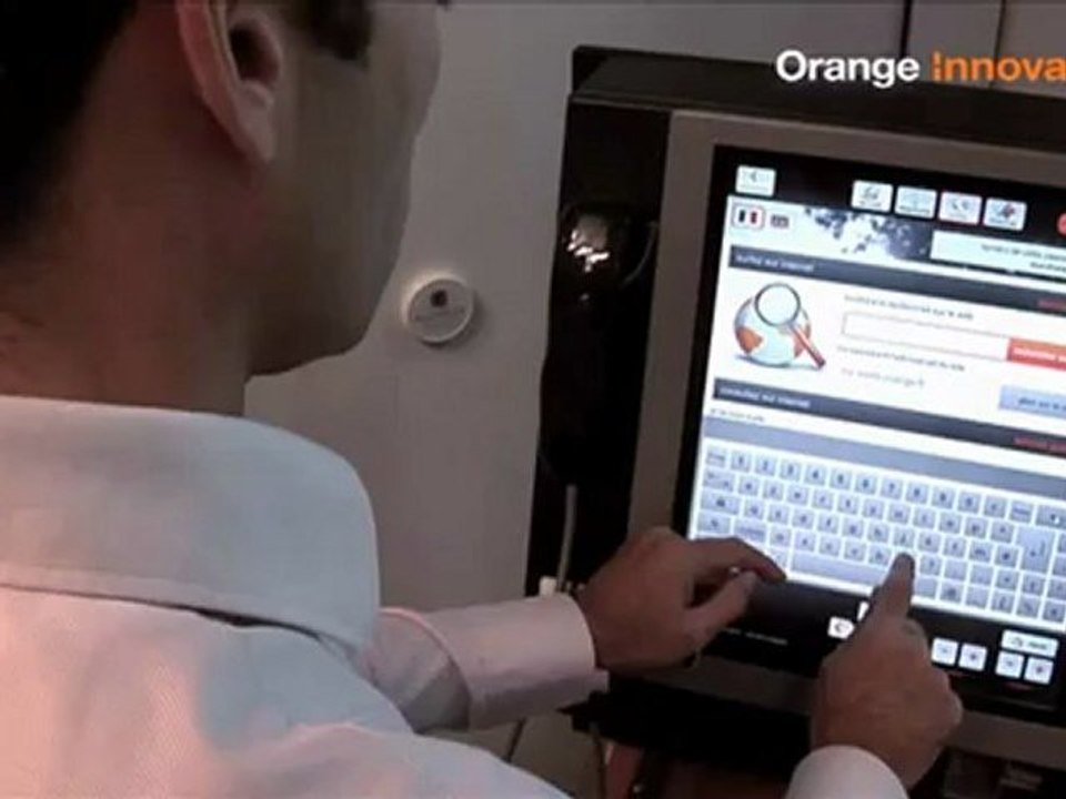 Orange innovation TV - La nouvelle cabine multimédia : Démonstration