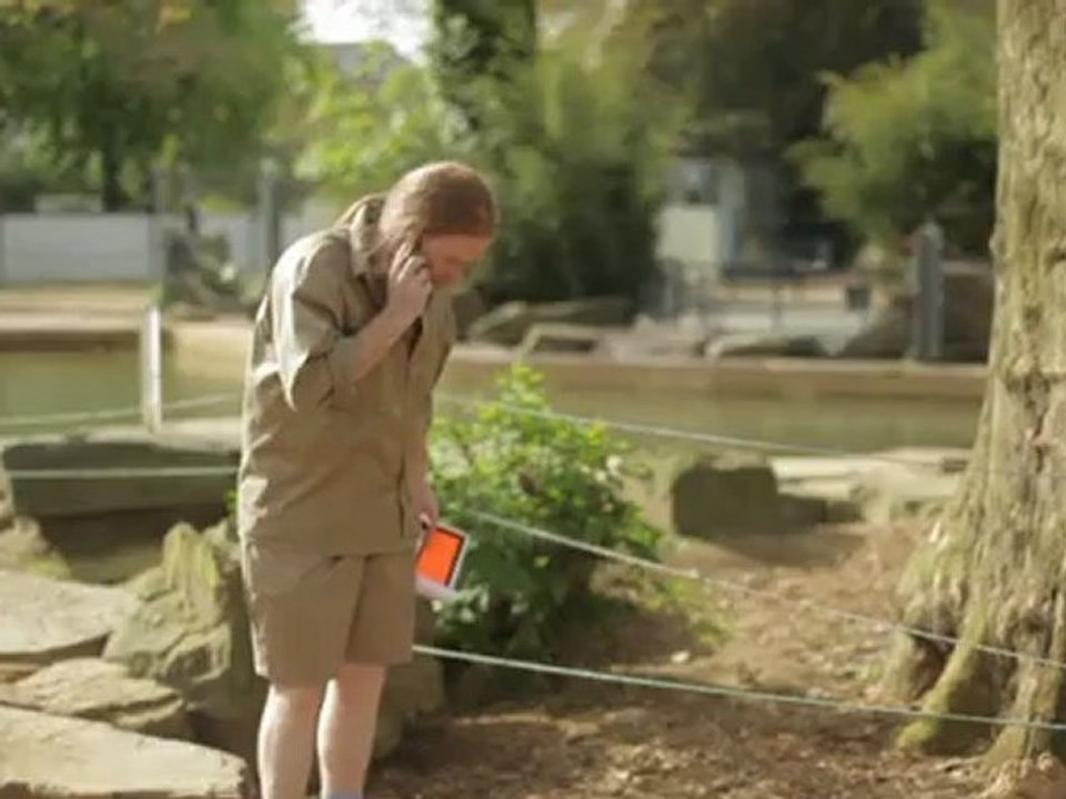 Kai-Mook verhuist: olifantenverzorger 'in de shit'