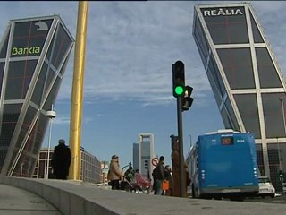 España pide, oficialmente, la ayuda a la banca