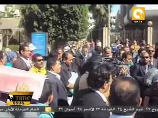 وقفة احتجاجية للعشرات من محامي الإسماعيلية