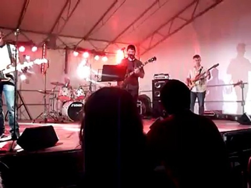 No Smoke Kinn, fete de la musique Oudon 23 juin 2012, The wall