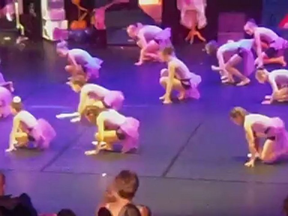 GALA DE DANSE JUIN 2012 MATHILDE 066