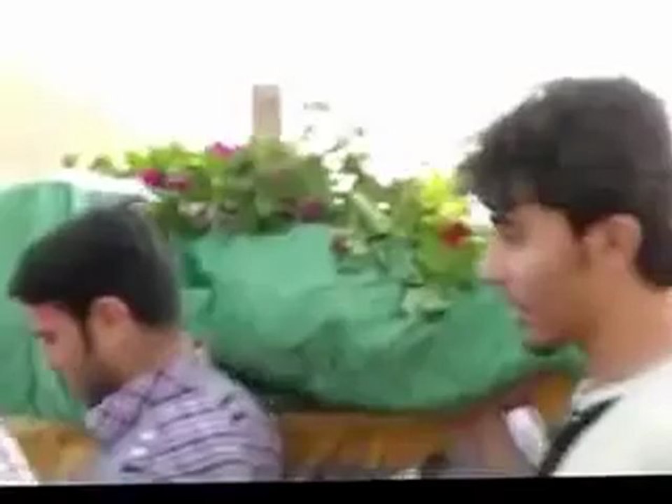 Syria فري برس ادلب  تفتناز  تشييع الشهيد الدكتور مصعب عمر برد 24 6 2012 Idlib