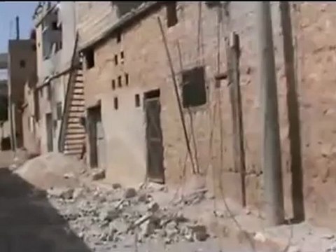Syria فري برس حلب الاتارب الخراب والدمار الذي تعرض له هذا الحي من جراء القصف 23 6 2012 ج1 Aleppo