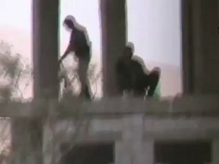 Syria فري برس معضمية الشام جمعة تخاذل الحكام فأين الشعوب اعتلاء القناصة ومرتزقة الولد  القاصر بشارون   أسطح  المباني 22 06 2012 Damascus