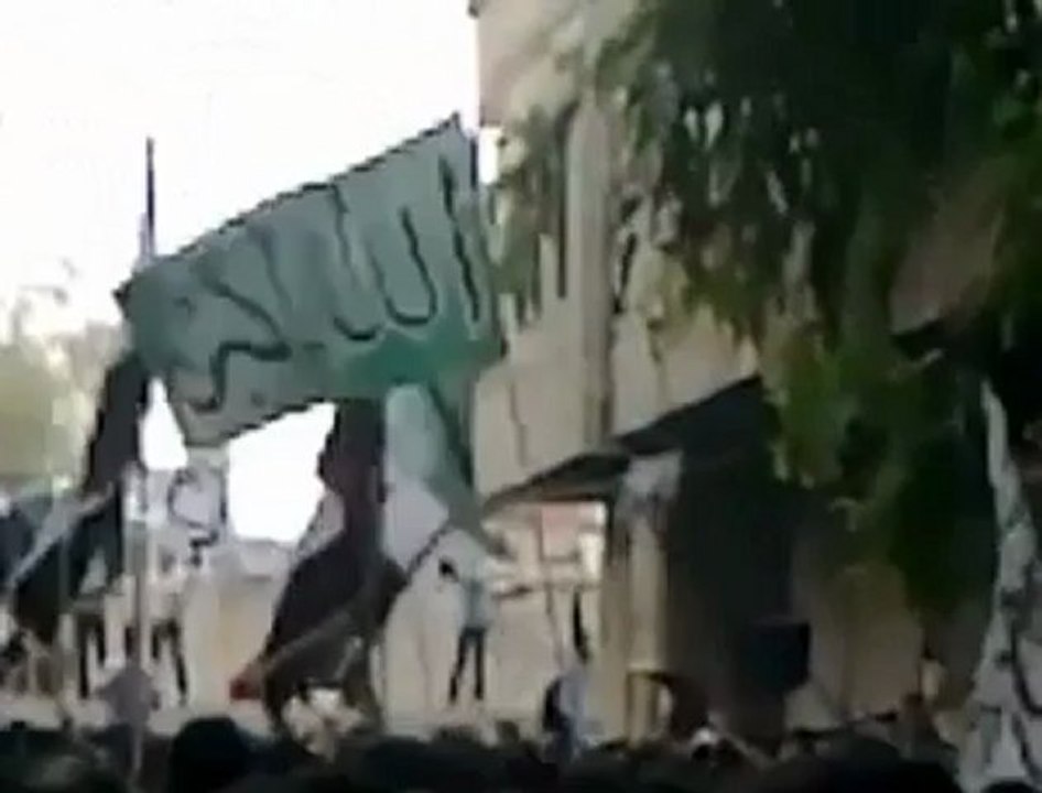 Syria فري برس  ريف دمشق عربين  جمعة إذا كان الحكام متخاذلين فأين الشعوب 22 6 2012  ج2 Damascus