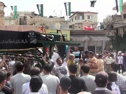 Syria فري برس ريف دمشق تشييع الشهيد الطفل عبد الرحمن كنعان الزبداني 22 6 2012 ج2 Damascus