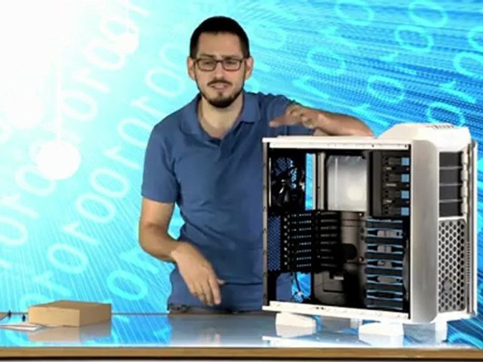 TigerDirect TV: Thermaltake Armor Revo Snow Case