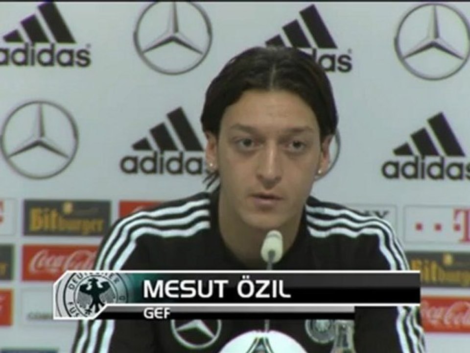Mesut Özil - Können mit unserem Selbstvertrauen jeden schlagen