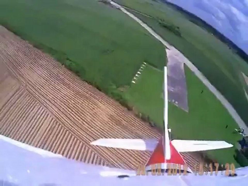 Vol du cessna 182 XL FMS chez les Faucheurs de Marguerites