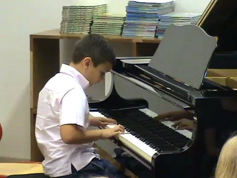 M2U00987 Hymne à la joie. Beethoven.