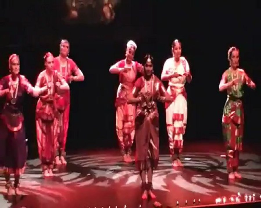 Spectacle de Bharata Natyam - Association Menkali Nantes