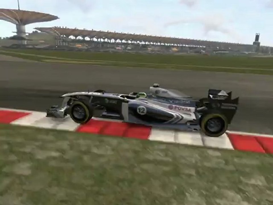 F1 2011 - GP de Malaisie - Grosse lutte avec Webber (3)