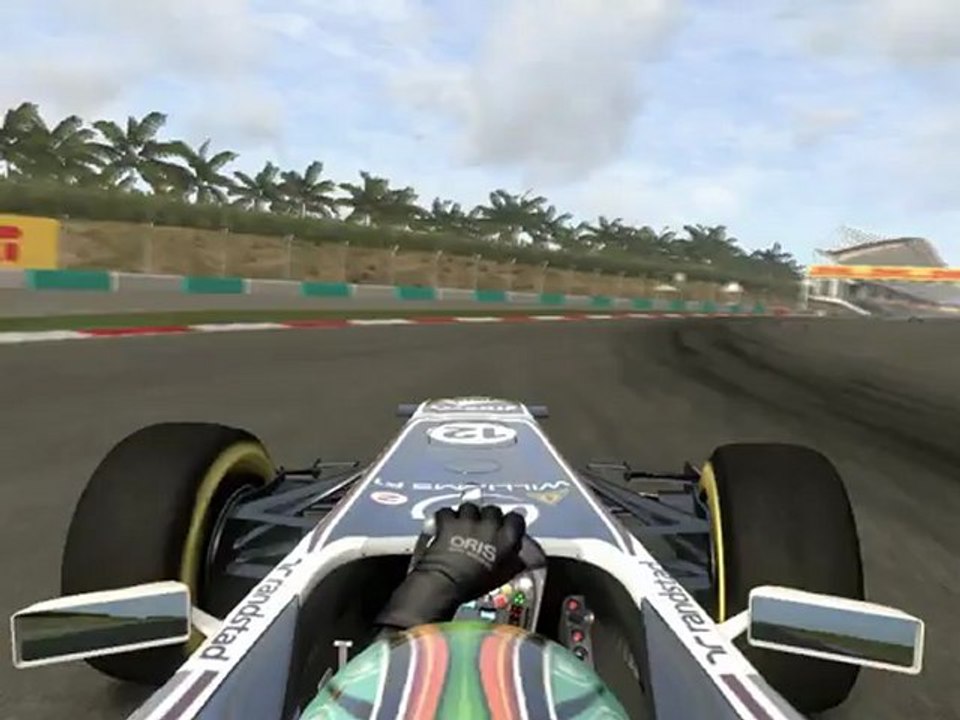 F1 2011 - GP de Malaisie - Grosse lutte avec Webber (4) en onboard