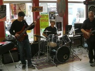 02 Ta gueule le chien