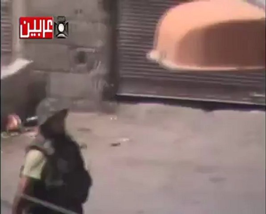 Syria فري برس  ريف دمشق عربين تجوال الأمن و الشبيحة بعتادهم الكامل 25 6 2012 Damascus