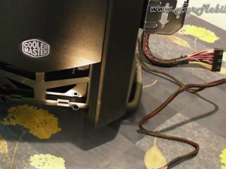 Building ZEUS (parte 3 di 11) - Cablaggio alimentatore e inserimento frontalino controllo remoto