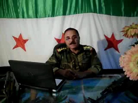 Syria فري برس انشقاق العميد احمد خالد بري رئيس اركان المدفعيه 25 6 2012 Hama