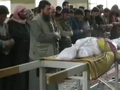 Syria فري برس ادلب سرجة الصلاة على الشهيد محمد أبو ياسين 25 6 2012