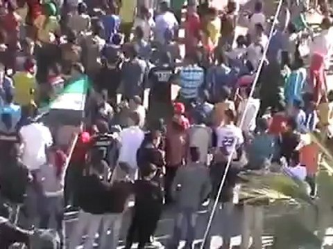 Syria فري برس درعا احرار الطيبة ينتصرون لبصر الحرير 24 4 2012 Daraa