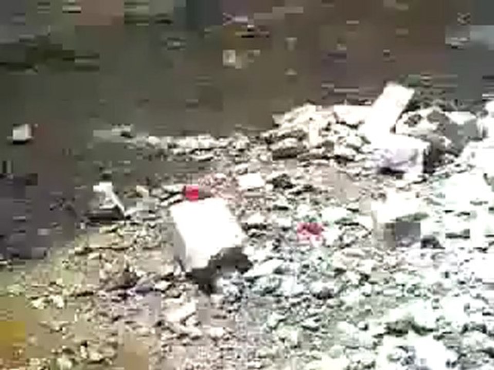 Syria فري برس ديرالزور آثار القصف على حي الجبيلة بديرالزور 25 6 2012 ج2 Deirezzor