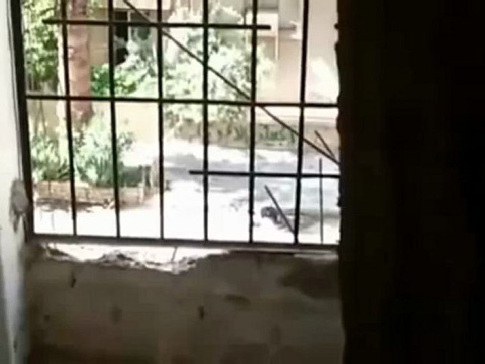 Syria فري برس دير الزور دبابات كتائب الأسد تقصف حي القصور ديرالزور 25 6 Deirezzor