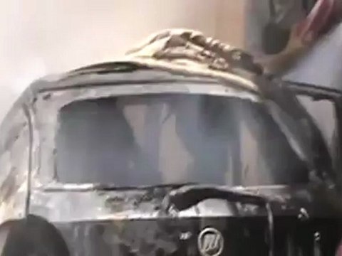 Syria فري برس ديرالزور أثار القصف الوحشي على حي الشيخ ياسين 25 6 2012 ج3 Deirezzor