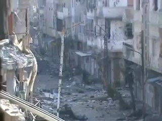 Syria فري برس حمص القصور الدمار في الشارع الرابط بين خديجة الكبرى وشارع الميماس 24 6 2012 Homs