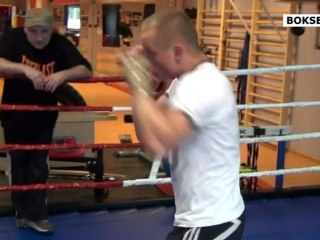 Głażewski-Jones Jr: "Głaz" walczy z cieniem