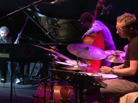 STEFANO BOLLANI - Danish Trio with Jesper Bodilsen e Morten