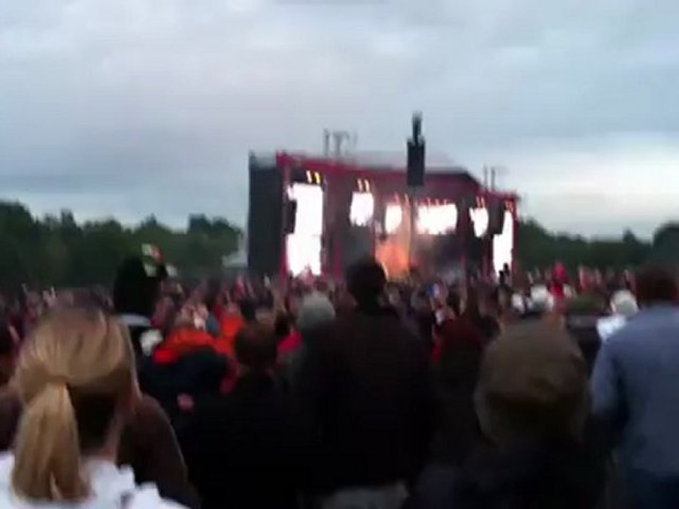 Sally Cinnamon - Stone Roses Heaton Park 1st July