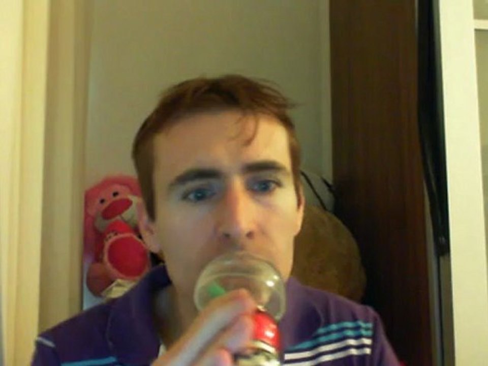 Wiwi égratigne "bouge cette vie" de Wallen & Lord Kossity