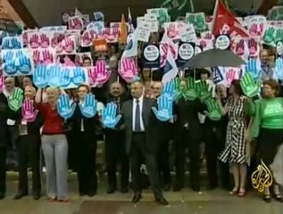 تقشف لخفض العجز الكبير في الميزانية البريطانية