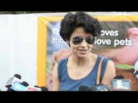 Inauguration of Pet Park at Yari Road - Gul Panag